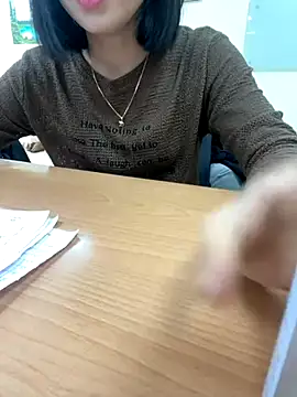 Snapshot of -NhaKy22 chatting on October 24, 2025, 1:13 am -NhaKy22 online show from October 24, 2025, 1:13 am