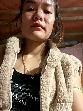 PhanHaa online show from November 28, 2025, 12:52 pm