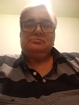 Sonya51561 online show from November 11, 2025, 3:23 pm