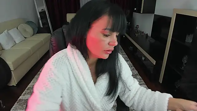 Ella sweety00 online show from February 4, 2026, 3:07 pm