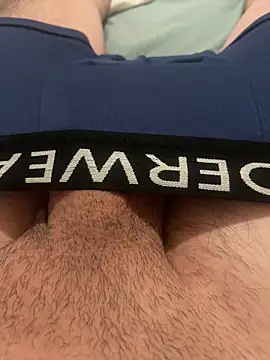 Xanonyme online show from March 8, 2026, 3:21 am