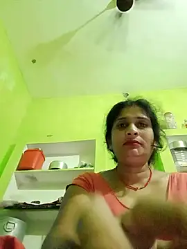 Snapshot of Hot-piuy chatting on September 12, 2025, 11:04 pm Hot-piuy online show from September 12, 2025, 11:04 pm