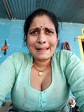 Snapshot of Hot-piuy chatting on September 24, 2025, 8:50 am Hot-piuy online show from September 24, 2025, 8:50 am