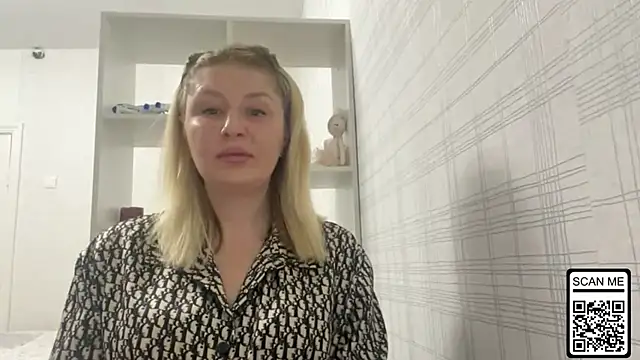 Blondie xoxoxo online show from February 28, 2026, 6:20 pm