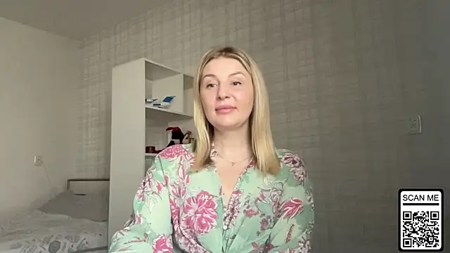 Blondie xoxoxo online show from March 23, 2026, 8:51 am