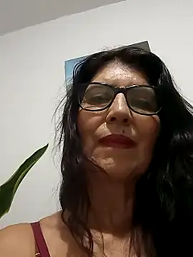 swity foster online show from October 7, 2025, 9:06 am