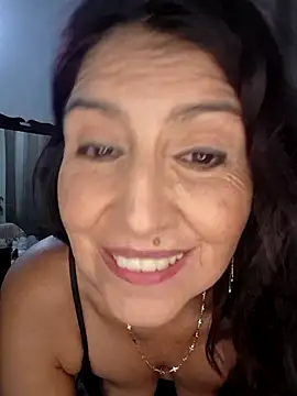 Snapshot of swity_foster chatting on March 17, 2026, 8:50 am swity foster online show from March 17, 2026, 8:50 am