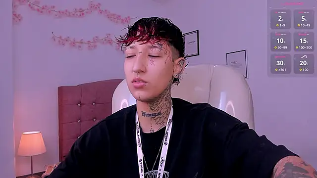 Snapshot of Luci_Rose chatting on April 21, 2026, 6:34 pm Luci Rose online show from April 21, 2026, 6:34 pm