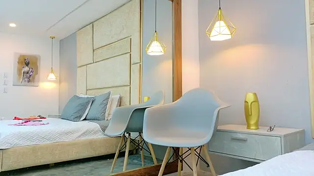 Ashley HotGirl online show from October 11, 2025, 2:04 pm