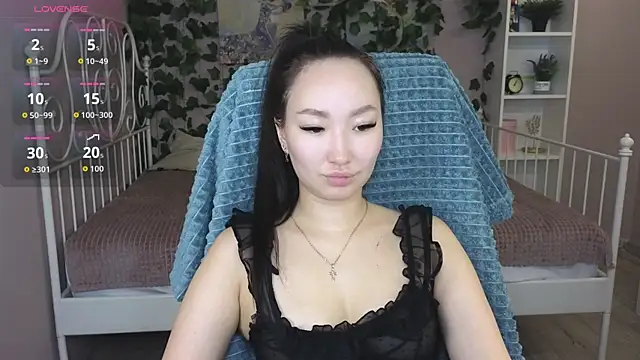 Mary Driden online show from October 7, 2025, 3:53 pm