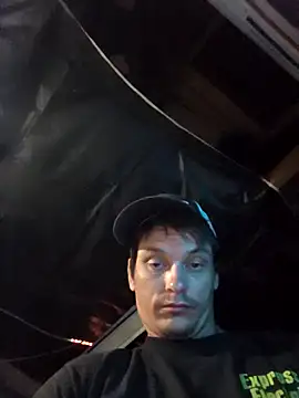 twistafatpipe online show from October 3, 2025, 2:30 am