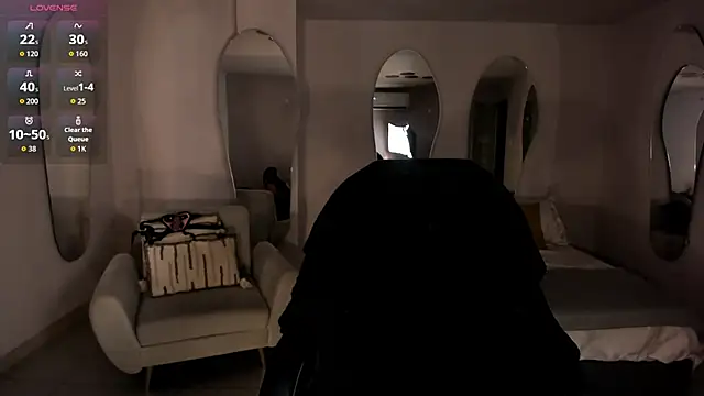 MilaColeman online show from October 24, 2025, 2:08 am