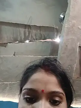 Snapshot of Harini_Gautam chatting on July 2, 2026, 1:16 am Harini Gautam online show from July 2, 2026, 1:16 am