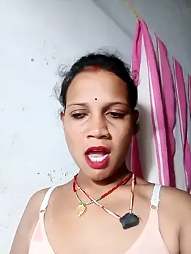 Snapshot of Chandni_Love143 chatting on September 12, 2025, 4:07 pm Chandni Love143 online show from September 12, 2025, 4:07 pm