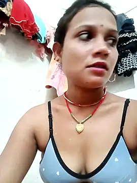 Snapshot of Chandni_Love143 chatting on September 20, 2025, 3:51 am Chandni Love143 online show from September 20, 2025, 3:51 am