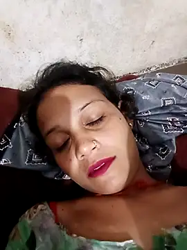 Snapshot of Chandni_Love143 chatting on September 29, 2025, 4:01 pm Chandni Love143 online show from September 29, 2025, 4:01 pm