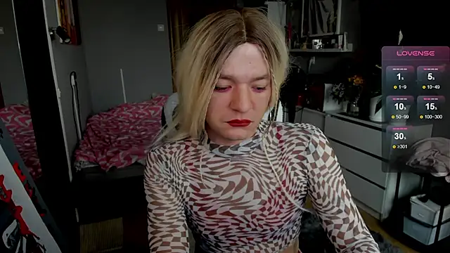 Kkkylie online show from May 21, 2026, 4:19 am