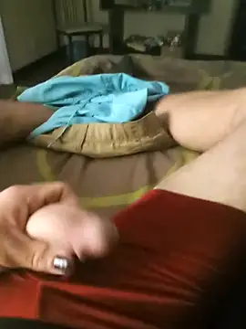 Snapshot of SpannedHazelnut chatting on March 19, 2026, 4:05 am SpannedHazelnut online show from March 19, 2026, 4:05 am