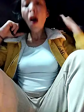 Sinejdk3 online show from November 18, 2025, 3:01 am