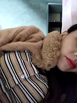 Sinejdk3 online show from December 4, 2025, 9:23 pm