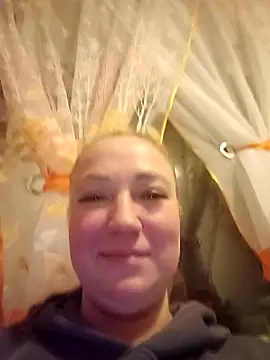 Kiss Eva online show from March 24, 2026, 5:51 pm