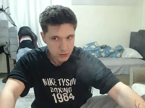 Snapshot of 2handsomemann chatting on February 28, 2026, 10:00 pm 2handsomemann online show from February 28, 2026, 10:00 pm