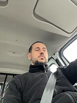 Snapshot of paleron34 chatting on February 9, 2026, 9:46 am paleron34 online show from February 9, 2026, 9:46 am