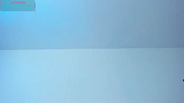 Snapshot of ShaunaDream chatting on March 7, 2026, 4:42 am ShaunaDream online show from March 7, 2026, 4:42 am