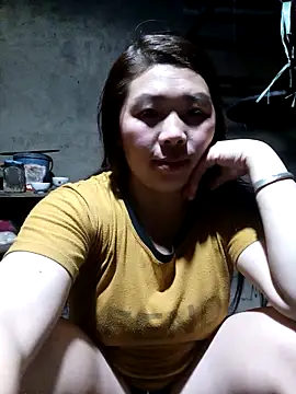 quynhkoolbae online show from November 9, 2025, 12:36 pm