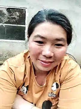 quynhkoolbae online show from March 23, 2026, 11:31 pm