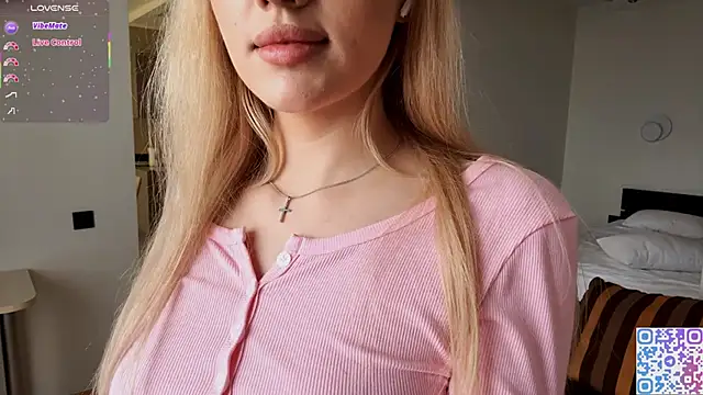 Snapshot of DestinyTurner chatting on November 16, 2025, 7:14 am DestinyTurner online show from November 16, 2025, 7:14 am