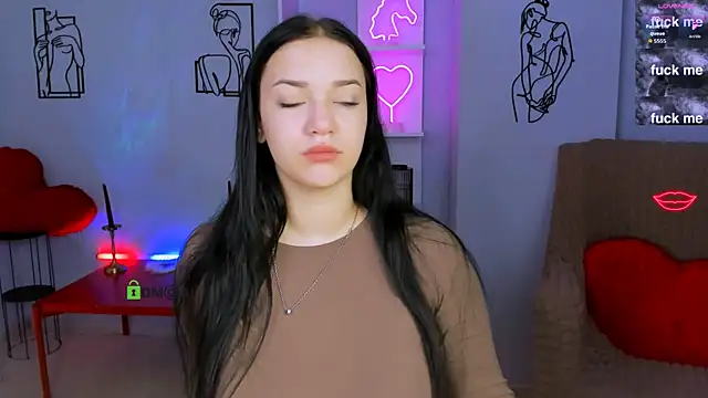 miss ella  online show from October 11, 2025, 12:15 pm