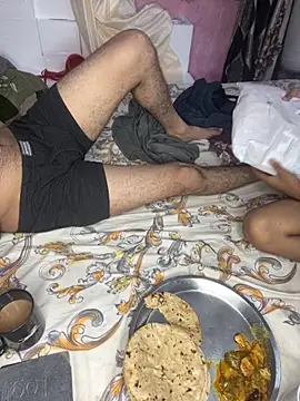 Snapshot of Hot_Nude45 chatting on September 18, 2025, 10:56 pm Hot Nude45 online show from September 18, 2025, 10:56 pm