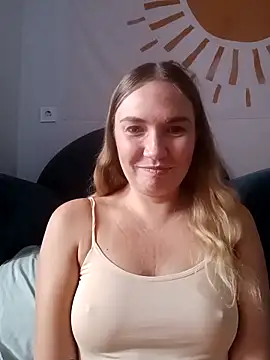 KisaVixen online show from October 1, 2025, 8:53 am