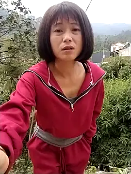 linda bae00 online show from January 18, 2026, 1:42 am