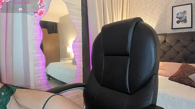 celeste  clark online show from October 2, 2025, 12:12 pm