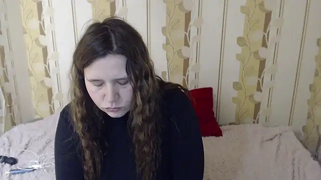 AdelinaLawson online show from February 26, 2025, 5:28 pm