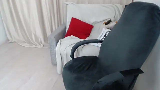 AdelinaLawson online show from March 19, 2025, 6:34 pm