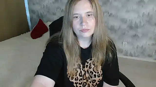Snapshot of AdelinaLawson chatting on July 12, 2026, 11:56 am AdelinaLawson online show from July 12, 2026, 11:56 am
