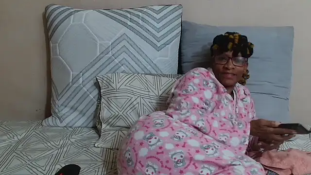 SugarPoppy24xxx online show from September 27, 2025, 3:06 pm