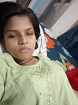 Komal0099 online show from November 21, 2025, 3:27 am