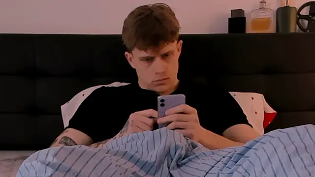 TalkingHead 0  online show from March 17, 2026, 9:45 am