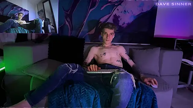 Snapshot of davesinner chatting on June 1, 2026, 2:24 am davesinner online show from June 1, 2026, 2:24 am