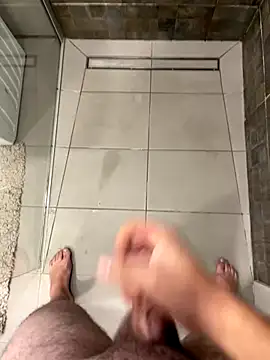 Snapshot of MrZli chatting on November 1, 2025, 10:28 am MrZli online show from November 1, 2025, 10:28 am