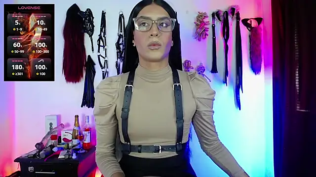 Akinoro dark online show from September 12, 2025, 8:42 pm