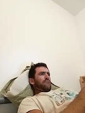 Snapshot of Pedro_35_Zorro chatting on October 3, 2025, 8:28 pm Pedro 35 Zorro online show from October 3, 2025, 8:28 pm