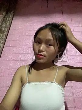 milo bae online show from October 29, 2025, 2:03 am