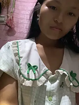 Snapshot of milo_bae chatting on June 3, 2026, 10:26 pm milo bae online show from June 3, 2026, 10:26 pm