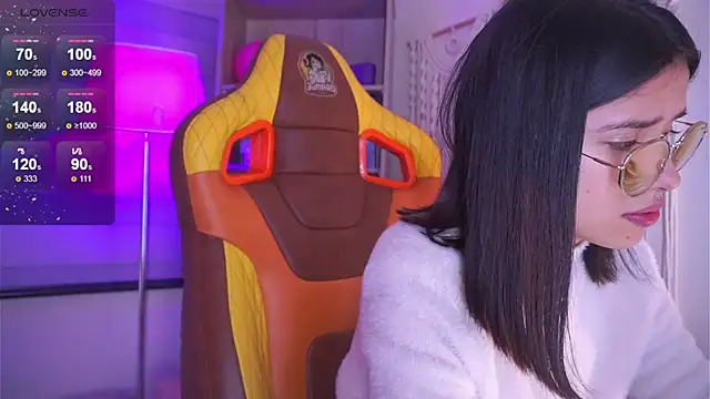 Lana Dreams  online show from November 29, 2025, 12:57 am