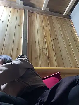 phungtiti online show from March 6, 2026, 2:08 am